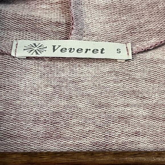 NWOT Women’s Dusty Mauve Hoodie with Leopard Print Size S - Picture 4 of 6